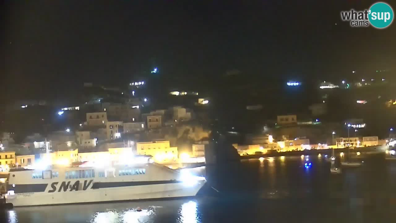 Island of Ponza livecam – the port webcam live