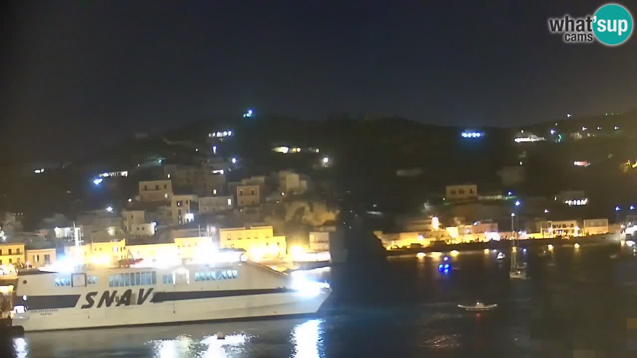 Otok Ponza web kamera Luka