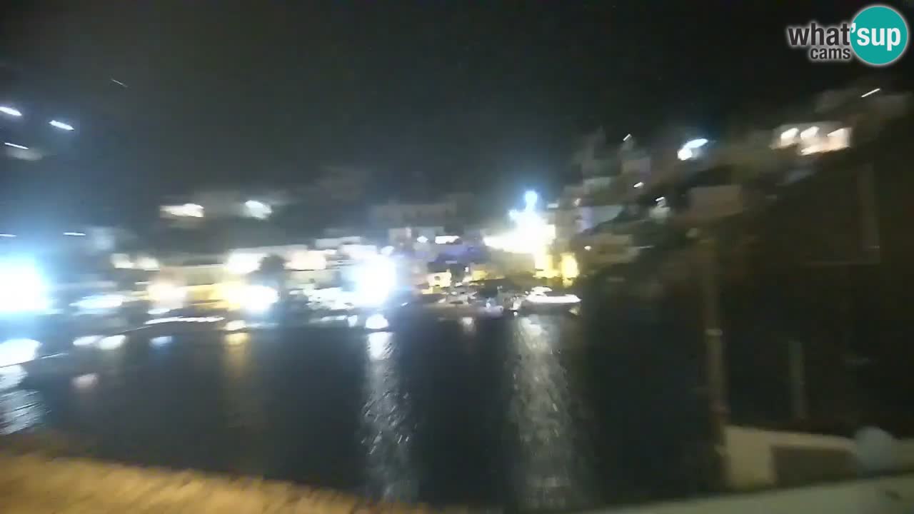 Otok Ponza web kamera Luka