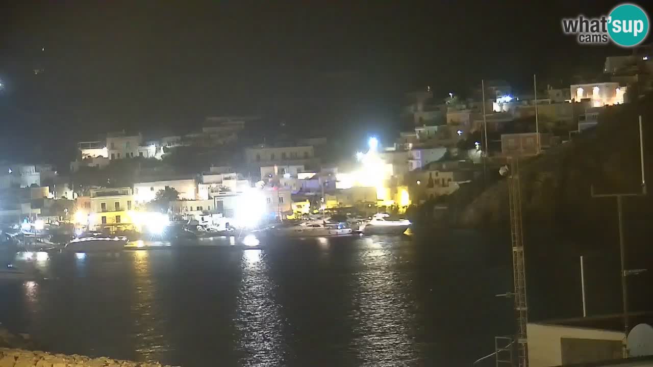 Otok Ponza web kamera Luka