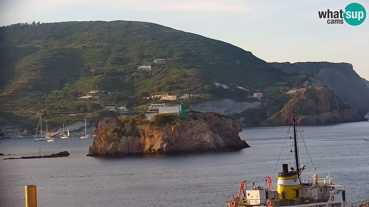 Insel Ponza webcam – Port