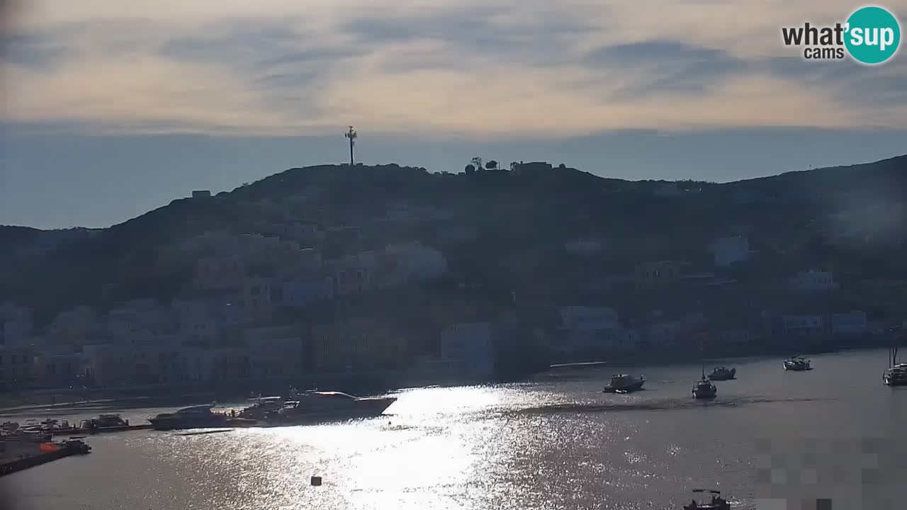 Island of Ponza livecam – the port webcam live