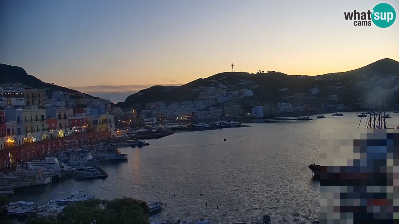 Insel Ponza webcam – Port