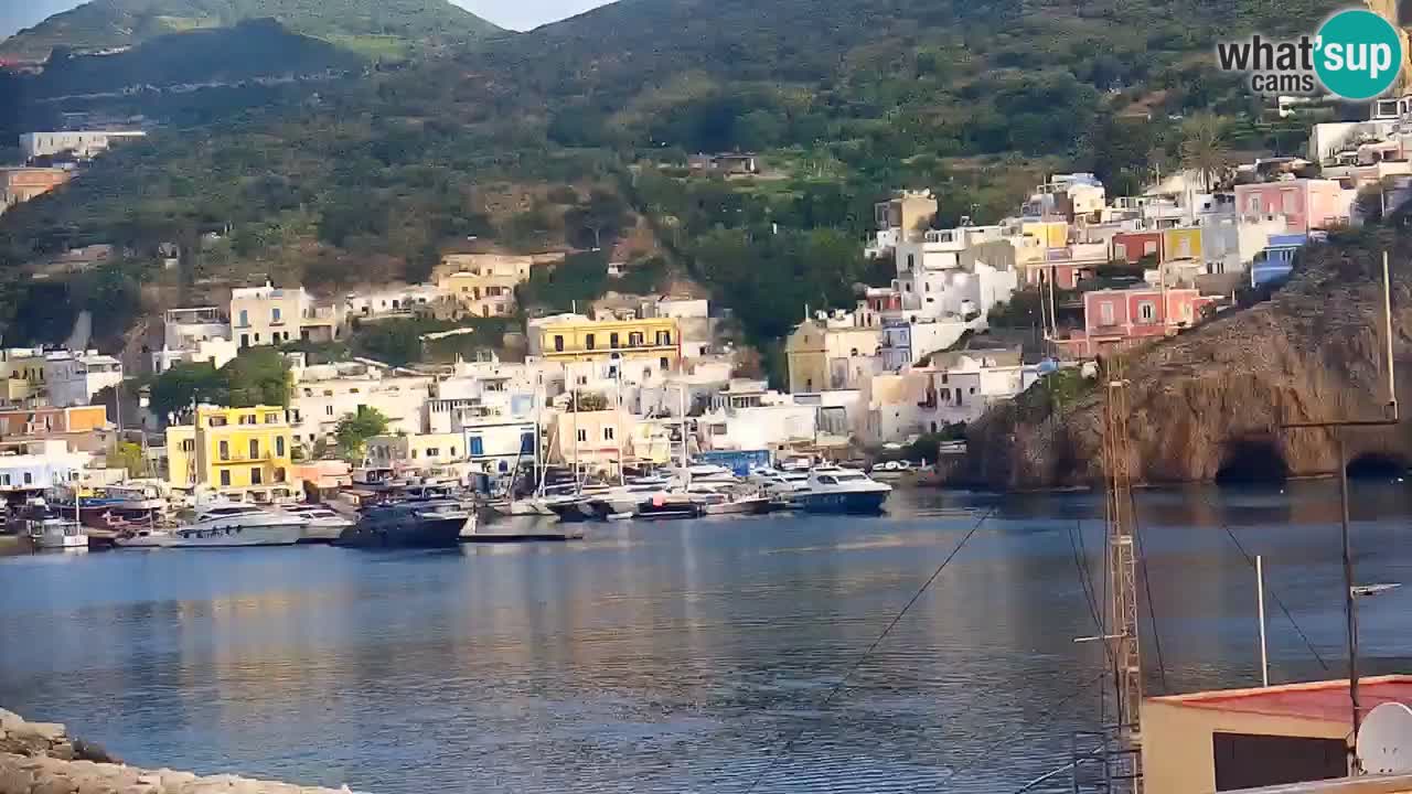 Insel Ponza webcam – Port