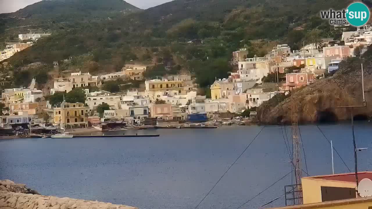 Insel Ponza webcam – Port
