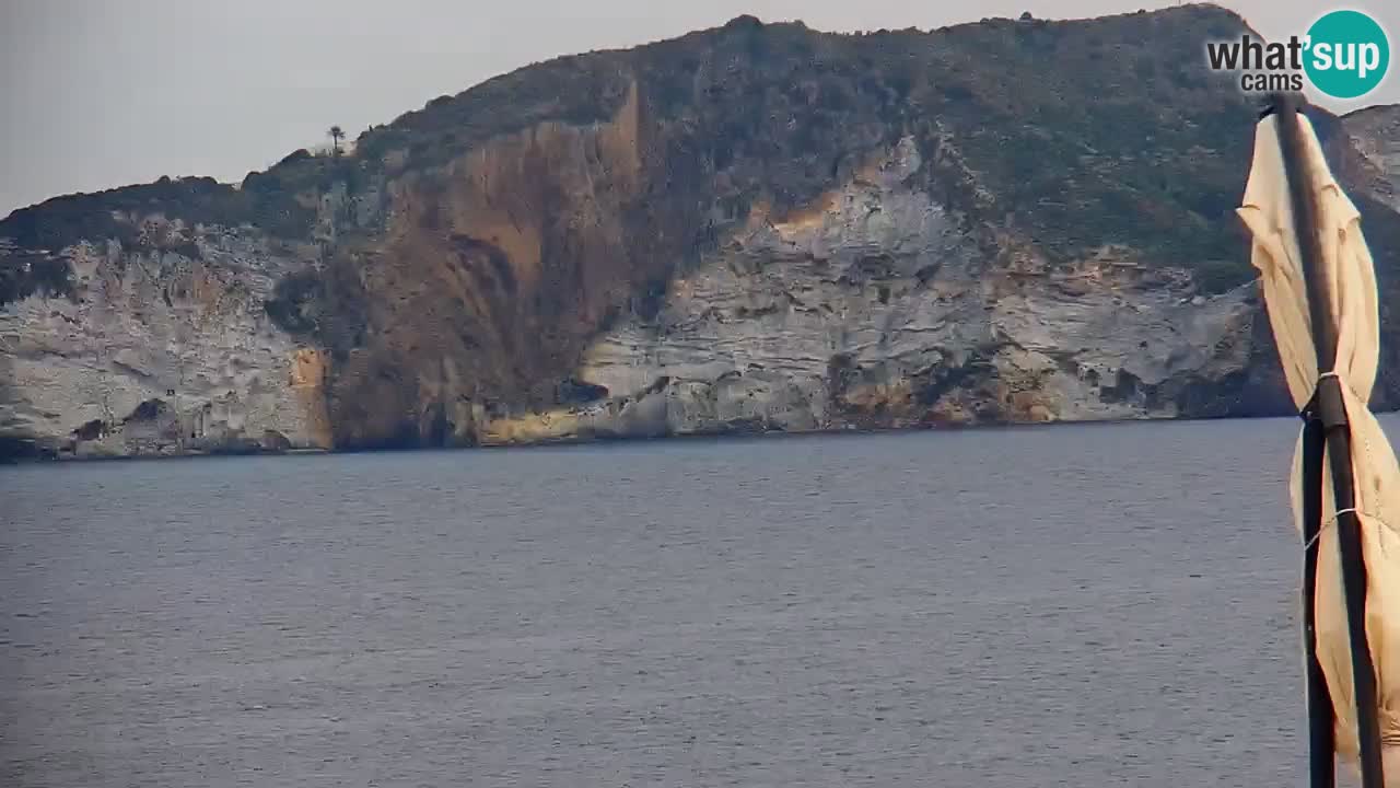 Island of Ponza livecam – the port webcam live
