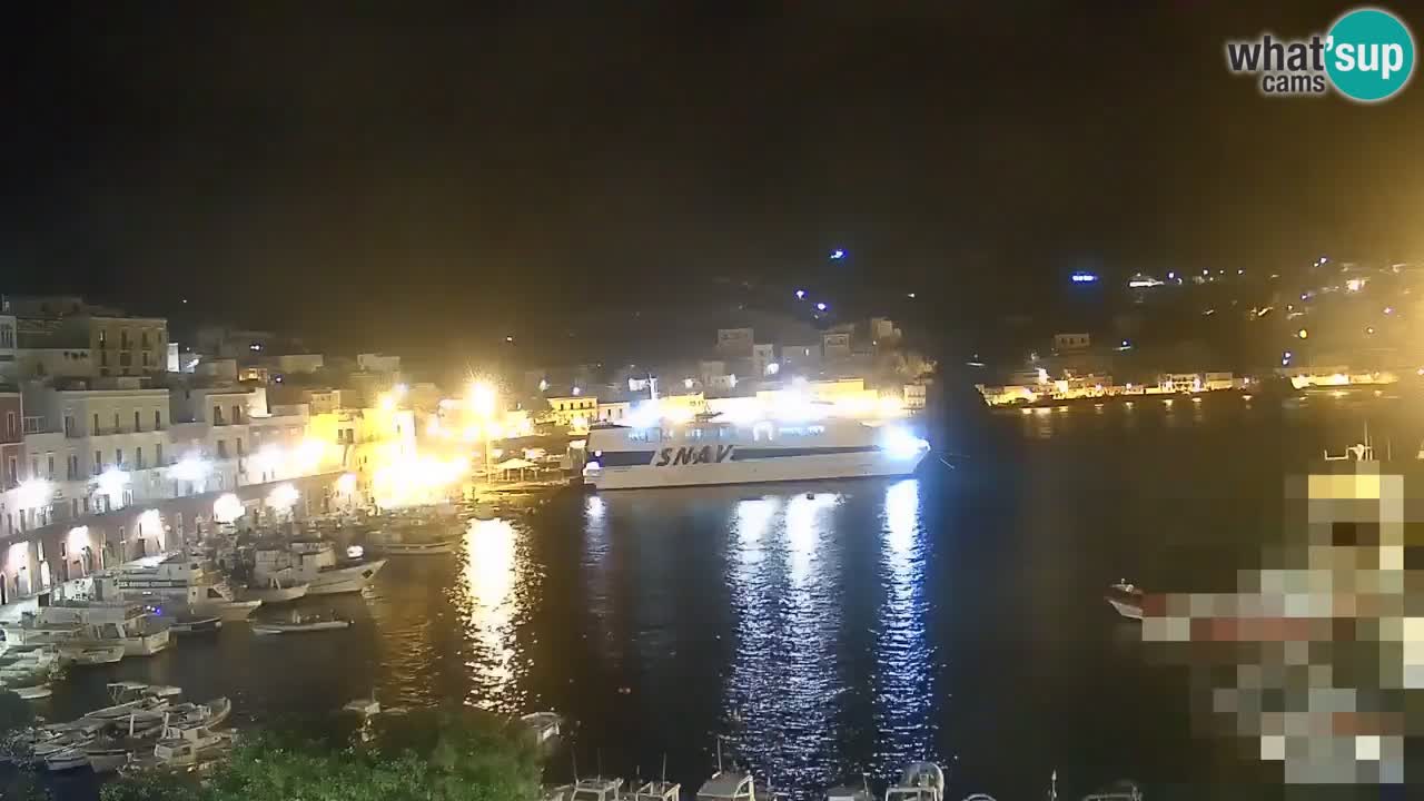 Island of Ponza livecam – the port webcam live
