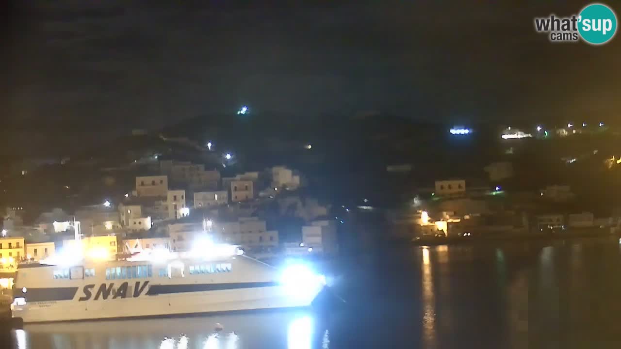 Otok Ponza kamera Pogled na pristanišče