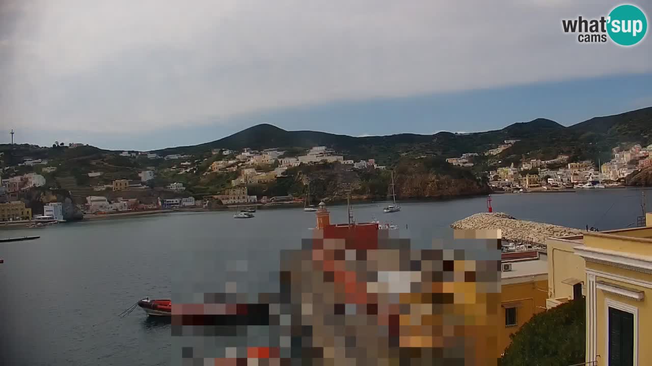 Island of Ponza – the port webcam live