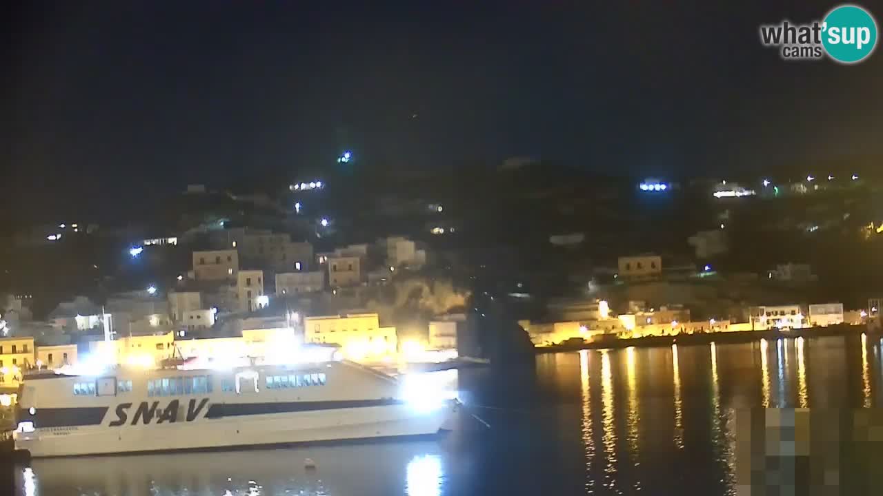 Insel Ponza webcam – Port