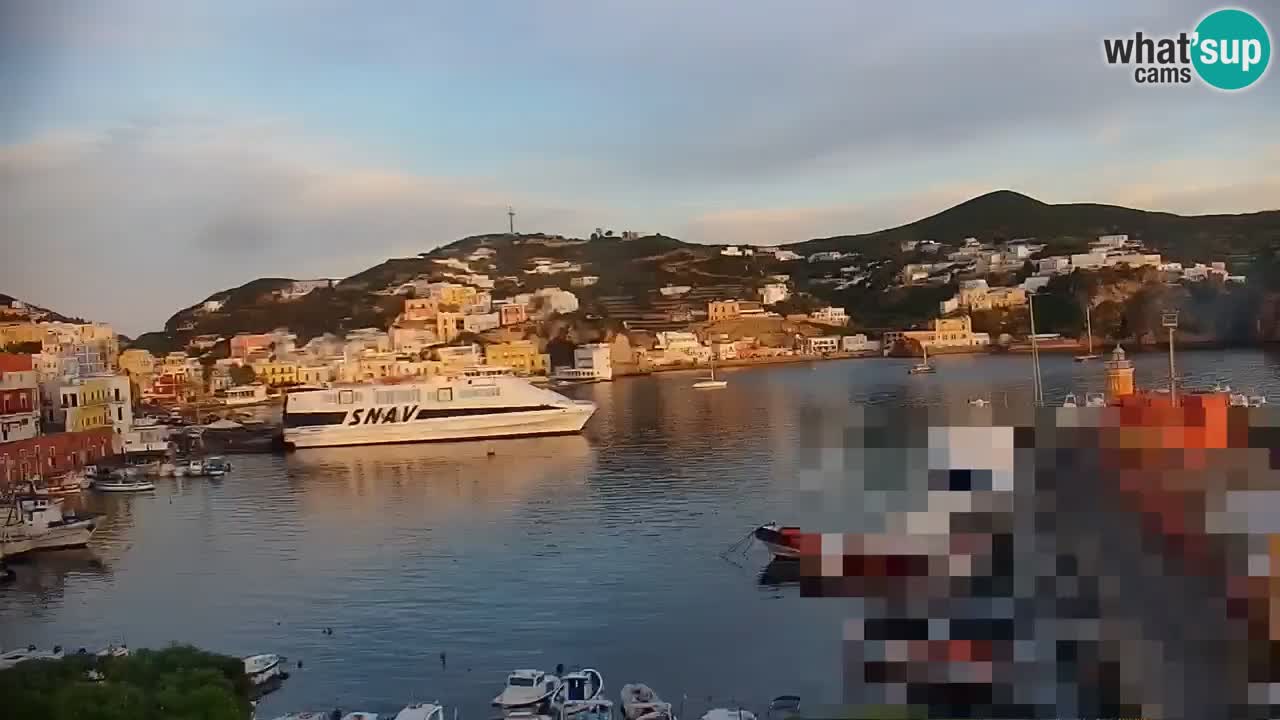 Otok Ponza kamera Pogled na pristanišče