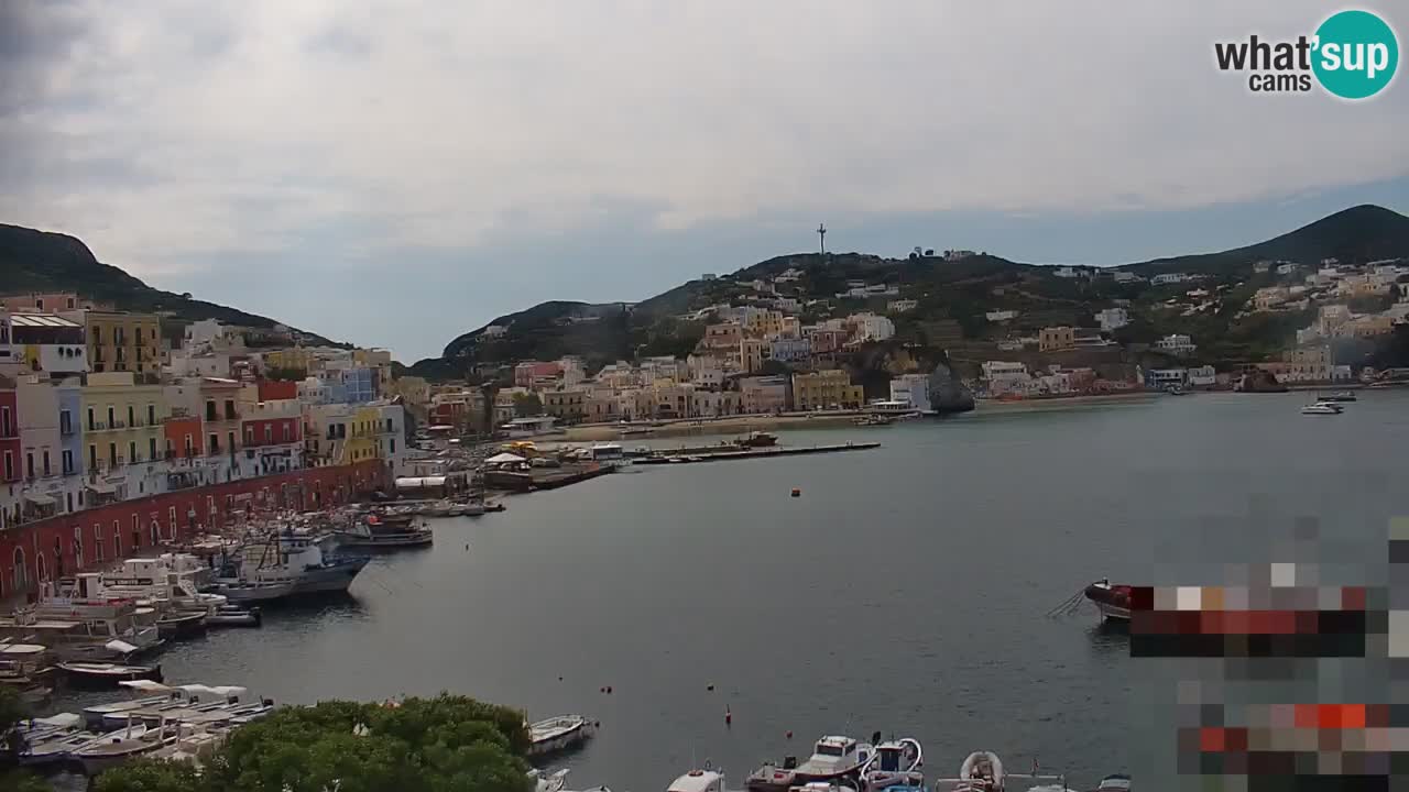 Island of Ponza – the port webcam live