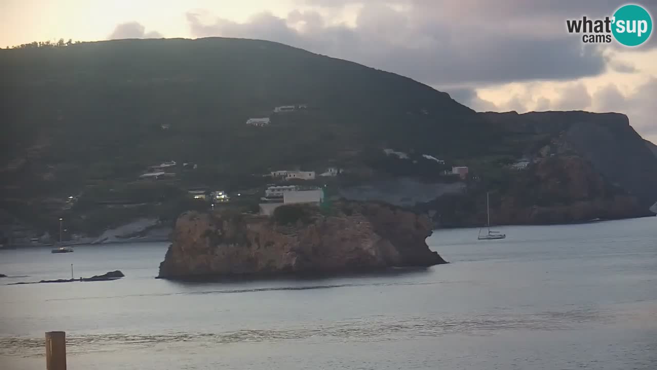 WEBCAM Ponza – Il Porto – Isola di Ponza