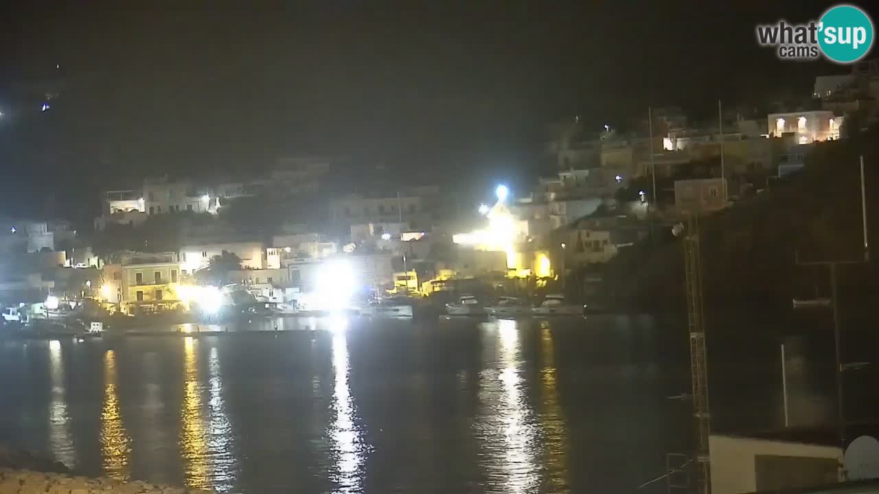 Otok Ponza web kamera Luka