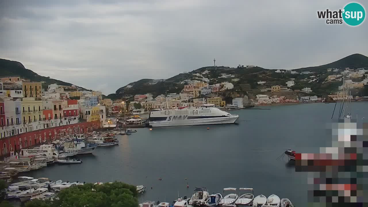 Otok Ponza kamera Pogled na pristanišče