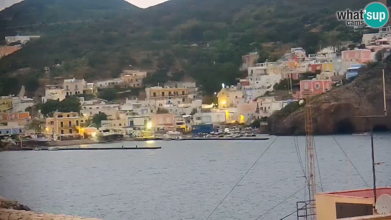 Insel Ponza webcam – Port