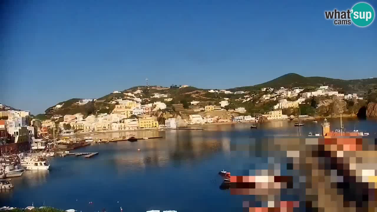 Otok Ponza web kamera Luka