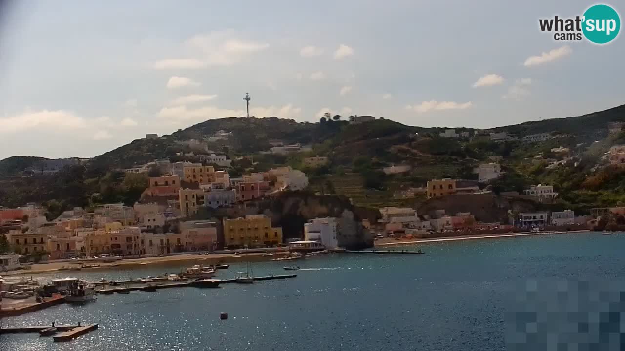 Island of Ponza livecam – the port webcam live