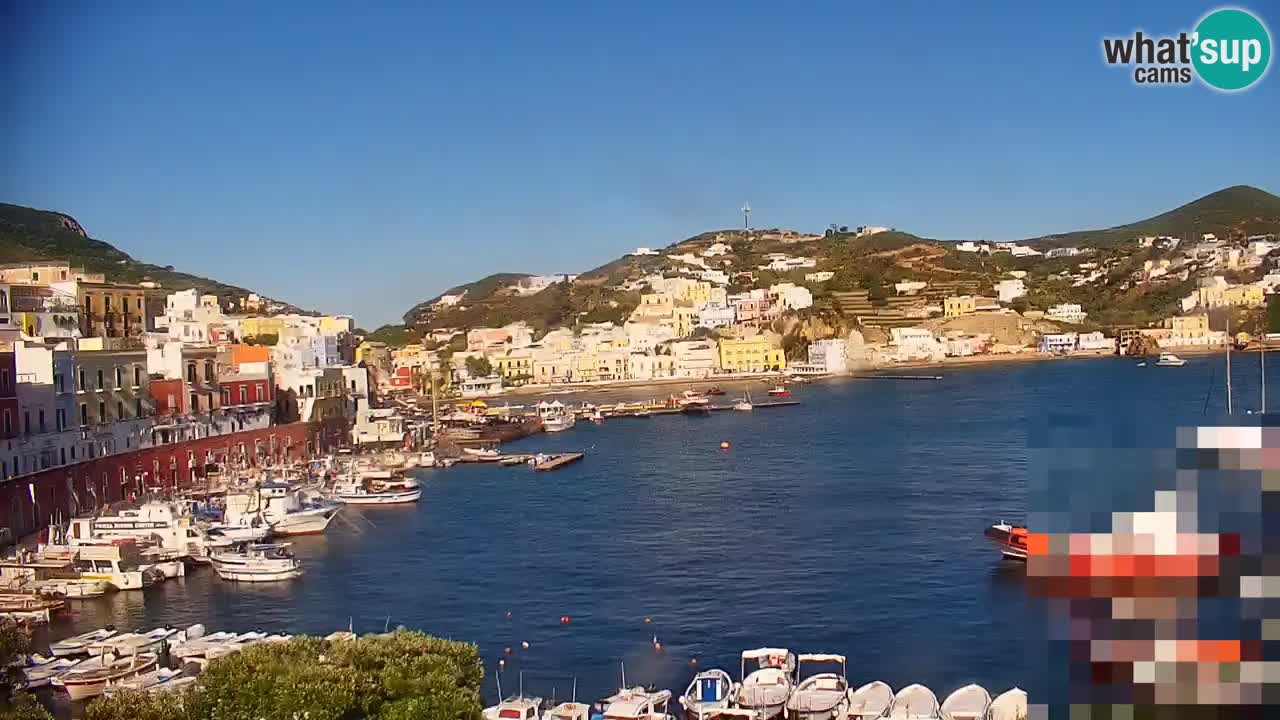 Insel Ponza webcam – Port