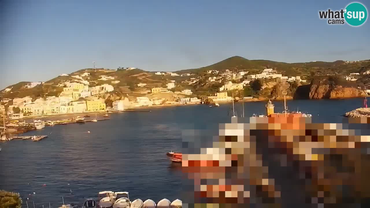 Isla de Ponza – puerto