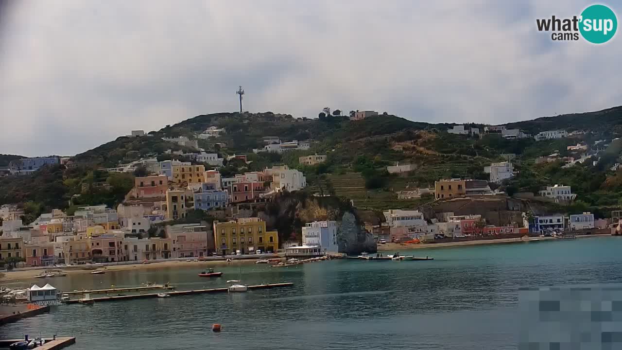 Island of Ponza – the port webcam live