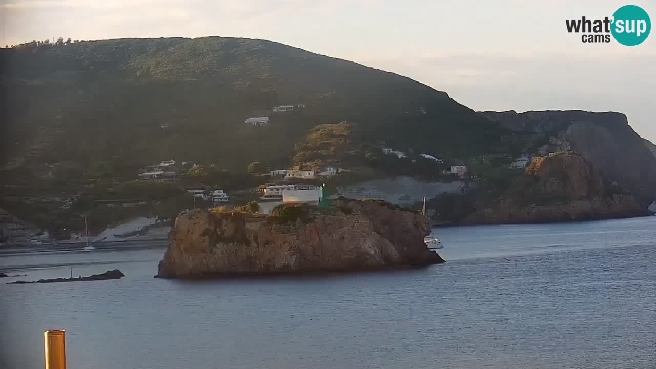 Isla de Ponza – puerto