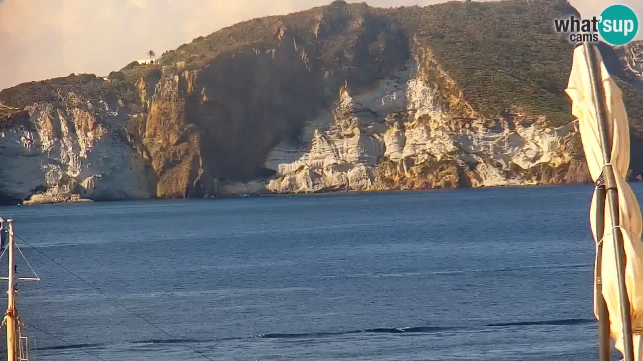 Isla de Ponza – puerto