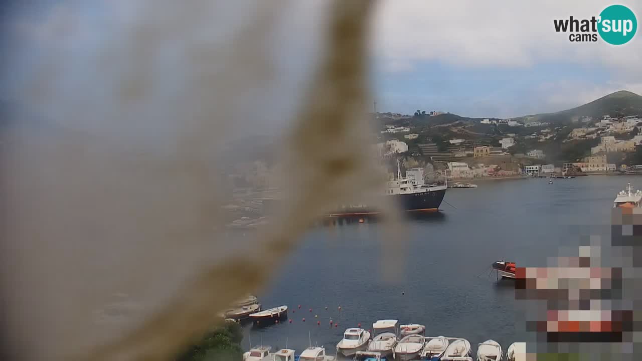 Otok Ponza web kamera Luka