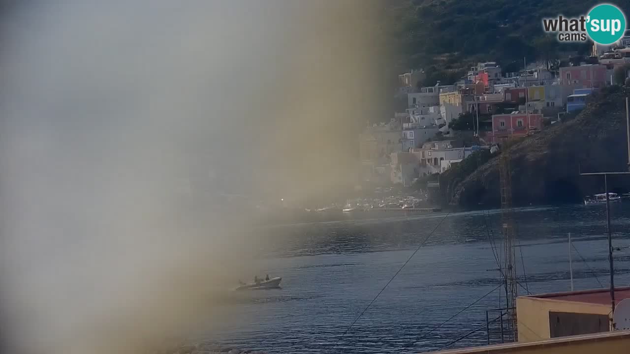 Otok Ponza web kamera Luka