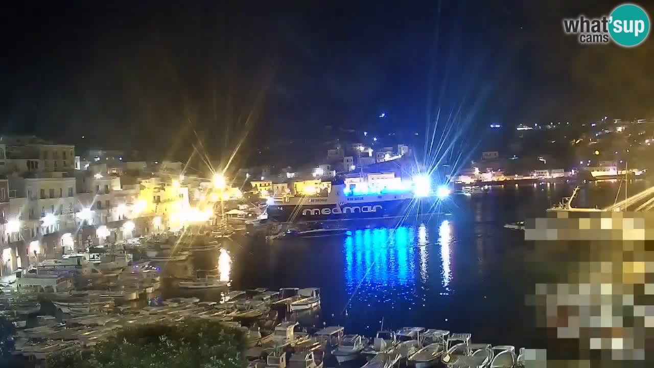 Otok Ponza kamera Pogled na pristanišče
