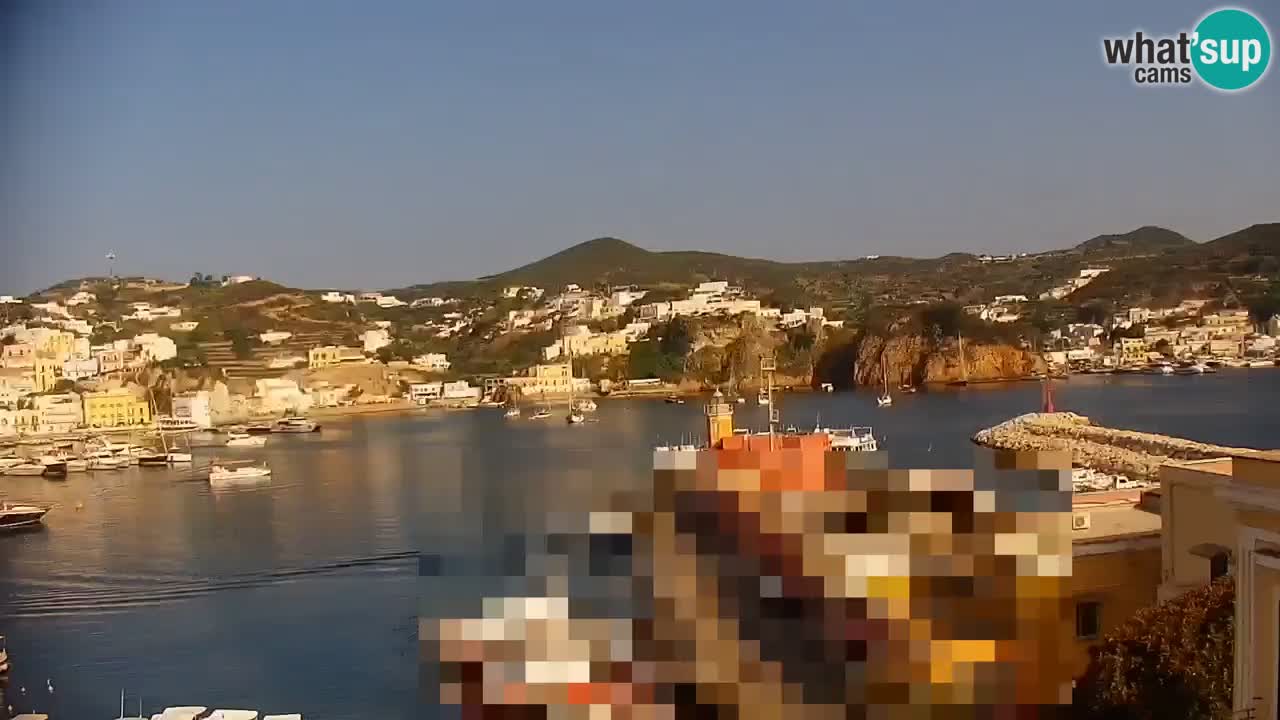 Otok Ponza kamera Pogled na pristanišče