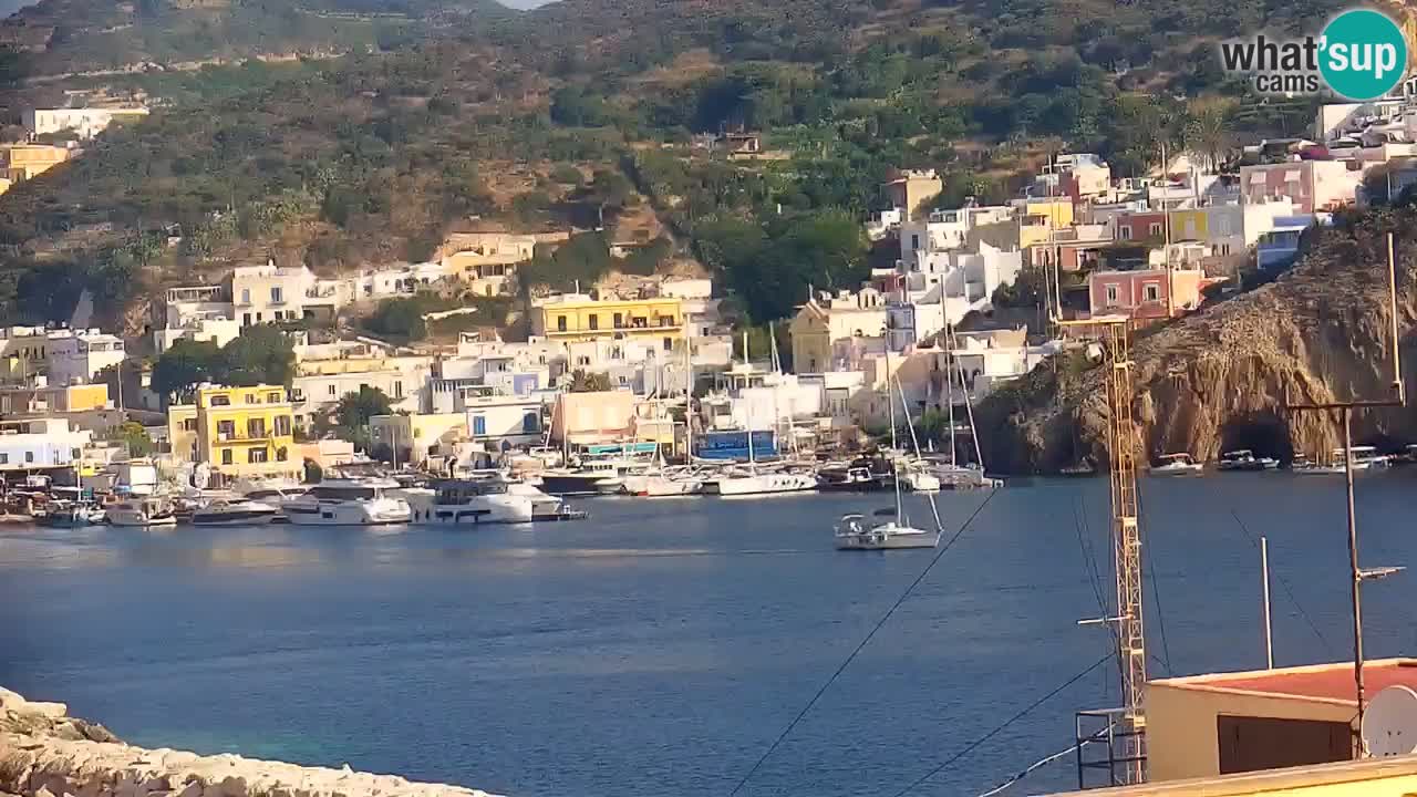 Isla de Ponza – puerto