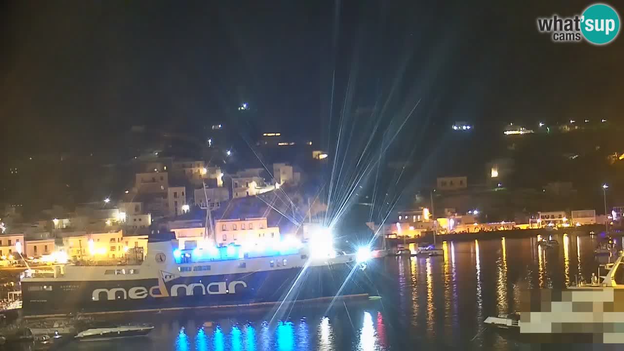 Otok Ponza web kamera Luka