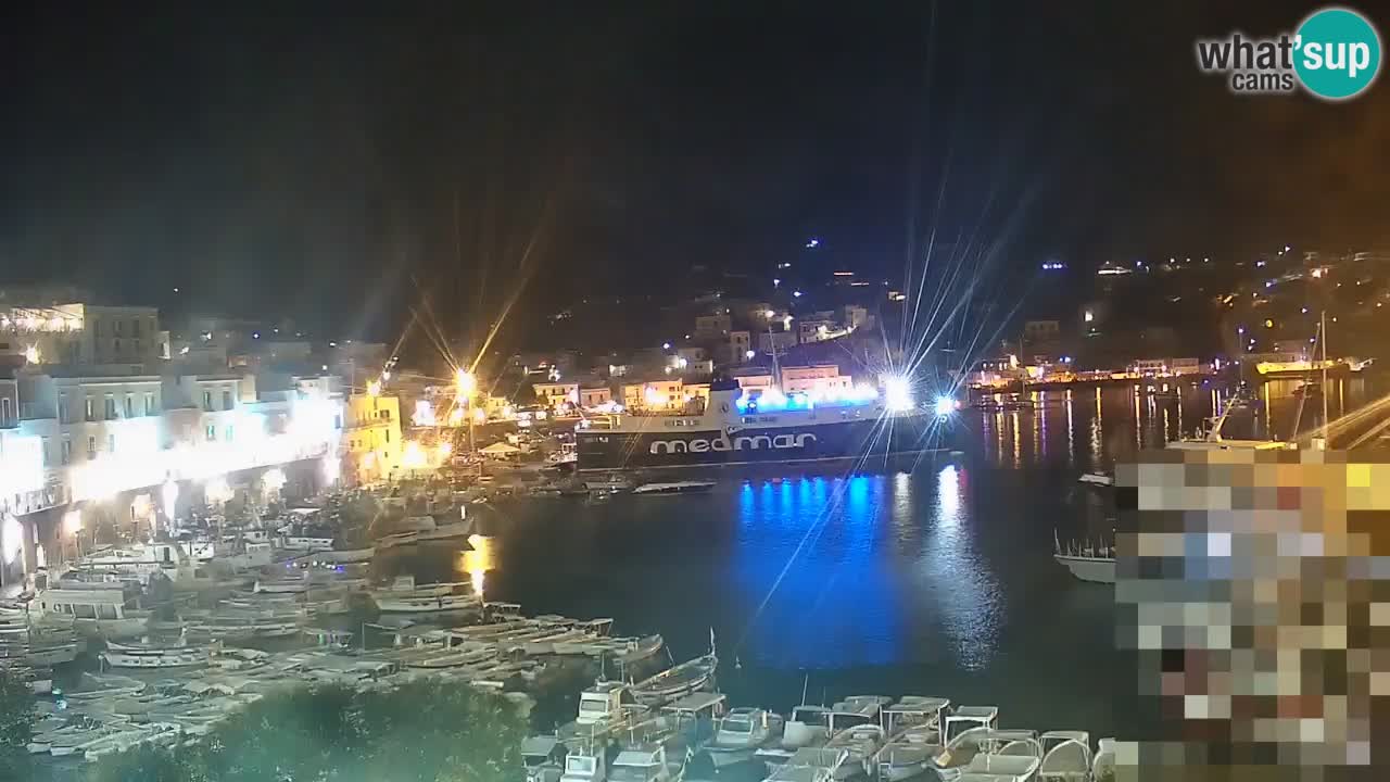 Otok Ponza kamera Pogled na pristanišče