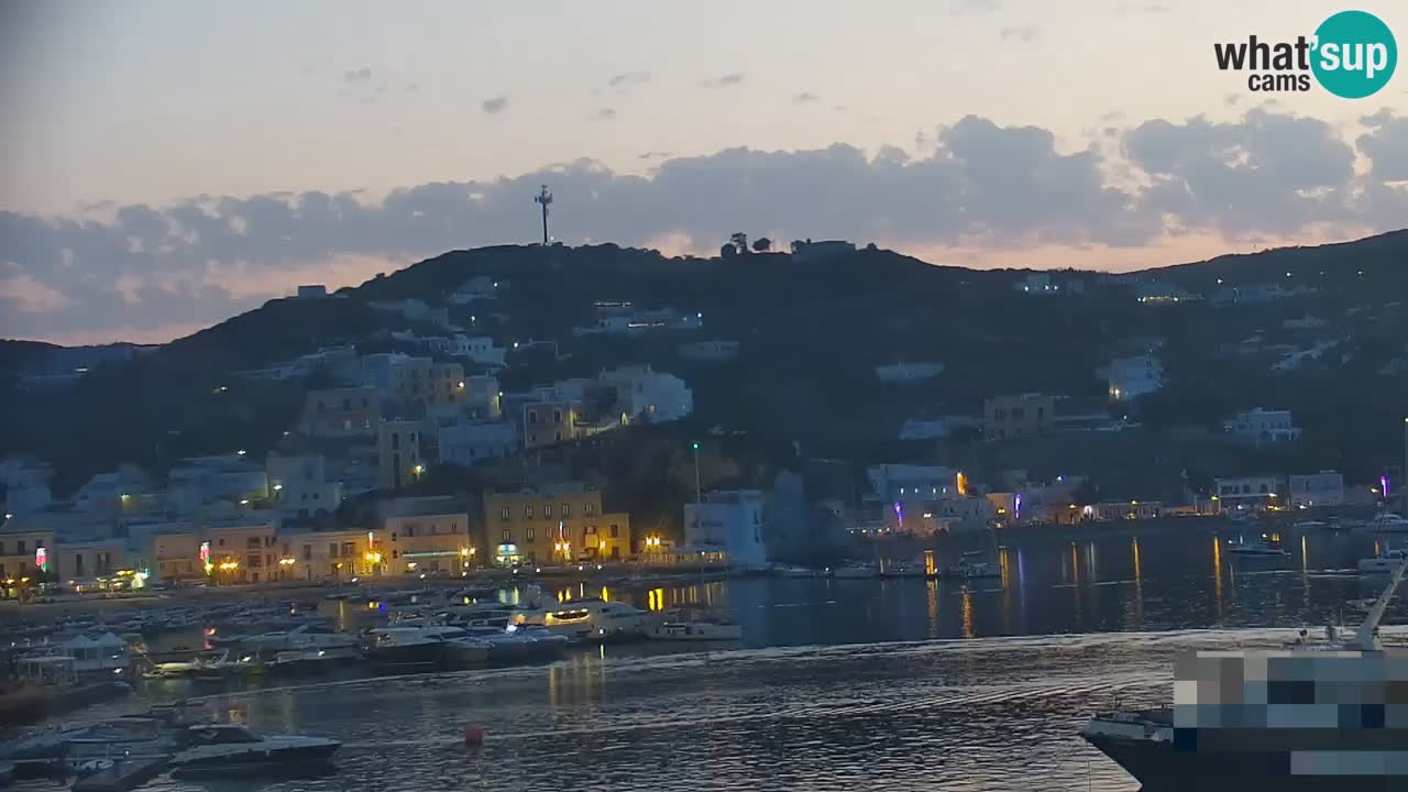 Otok Ponza web kamera Luka