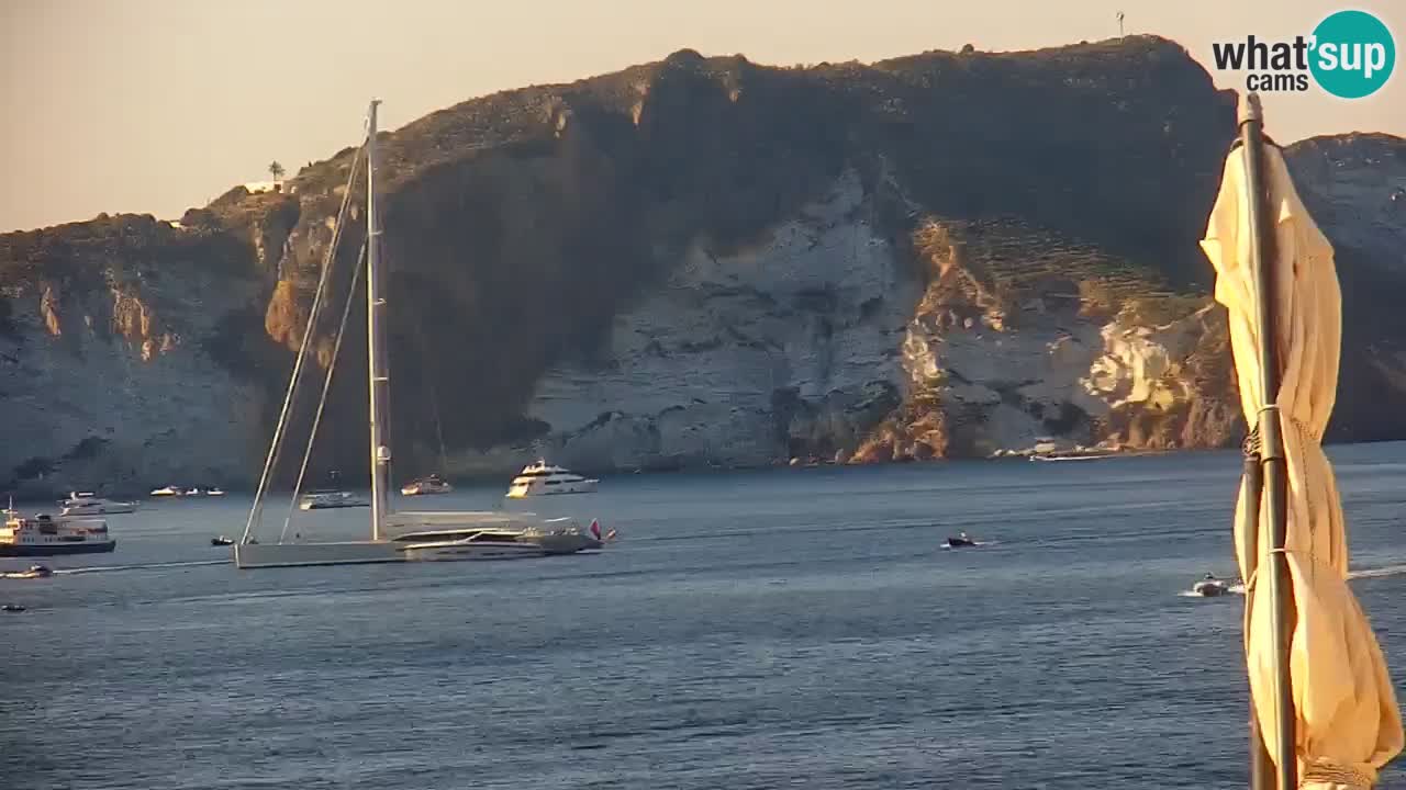 Otok Ponza kamera Pogled na pristanišče