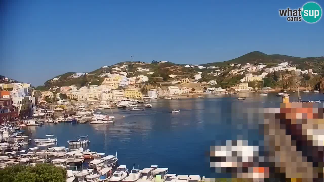 Otok Ponza web kamera Luka