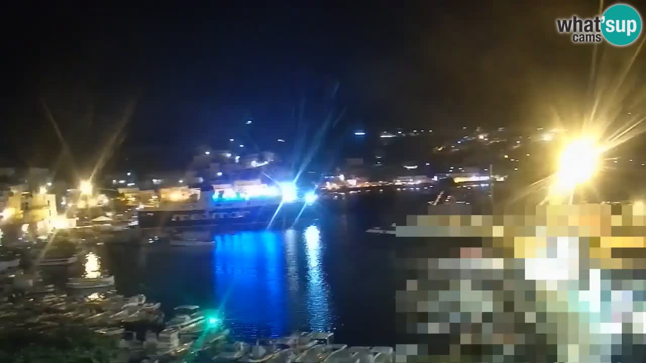 Island of Ponza livecam – the port webcam live
