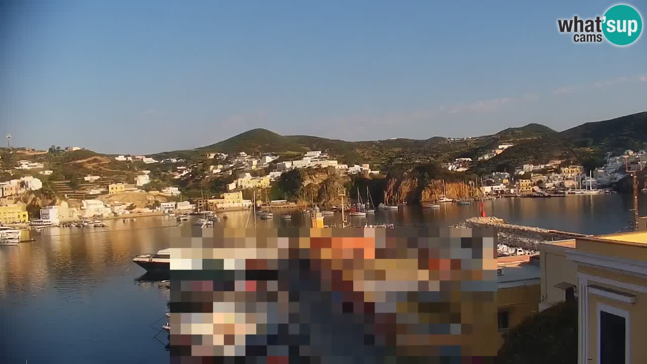 Otok Ponza kamera Pogled na pristanišče