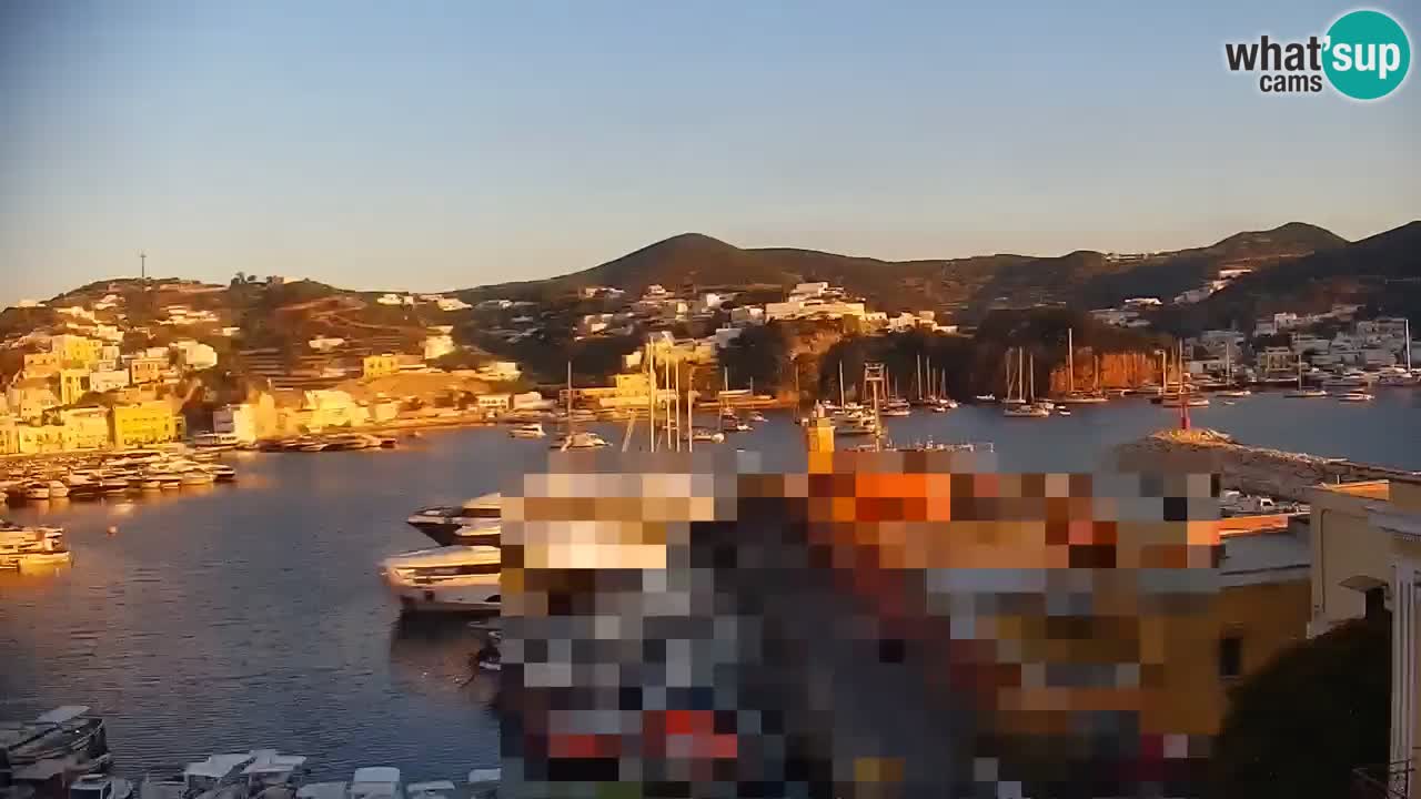 Otok Ponza kamera Pogled na pristanišče