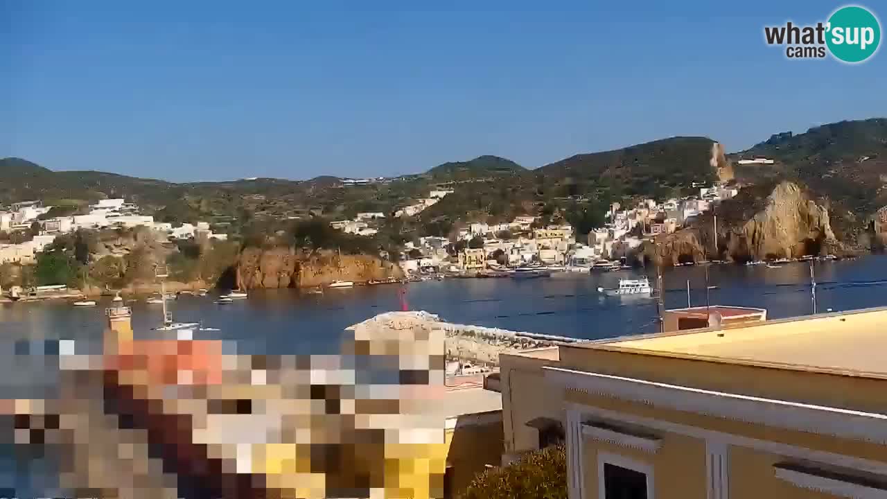 Island of Ponza livecam – the port webcam live