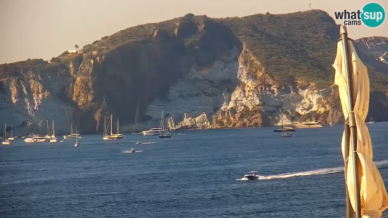 Island of Ponza livecam – the port webcam live