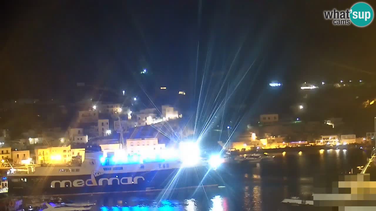 Otok Ponza web kamera Luka