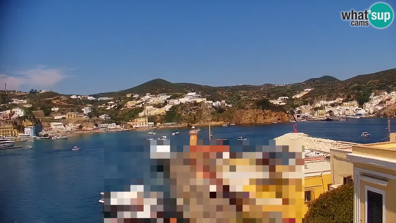 Island of Ponza livecam – the port webcam live
