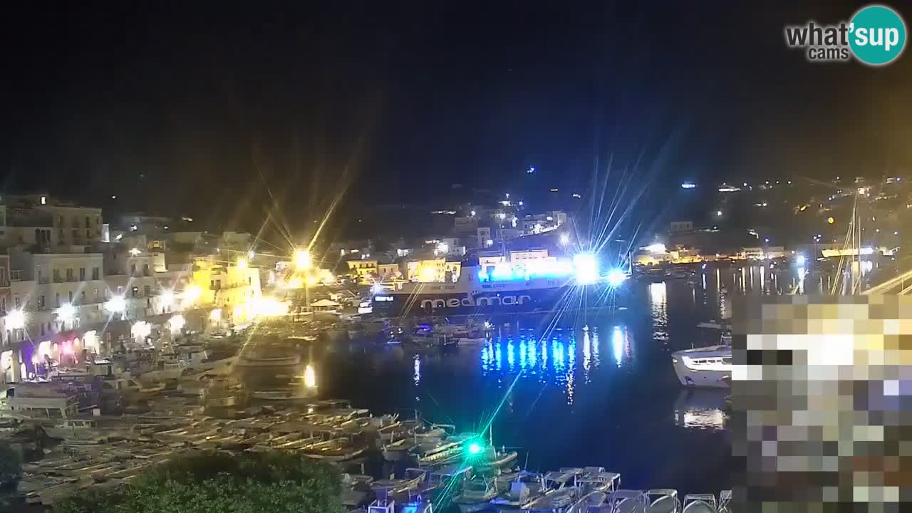Otok Ponza web kamera Luka
