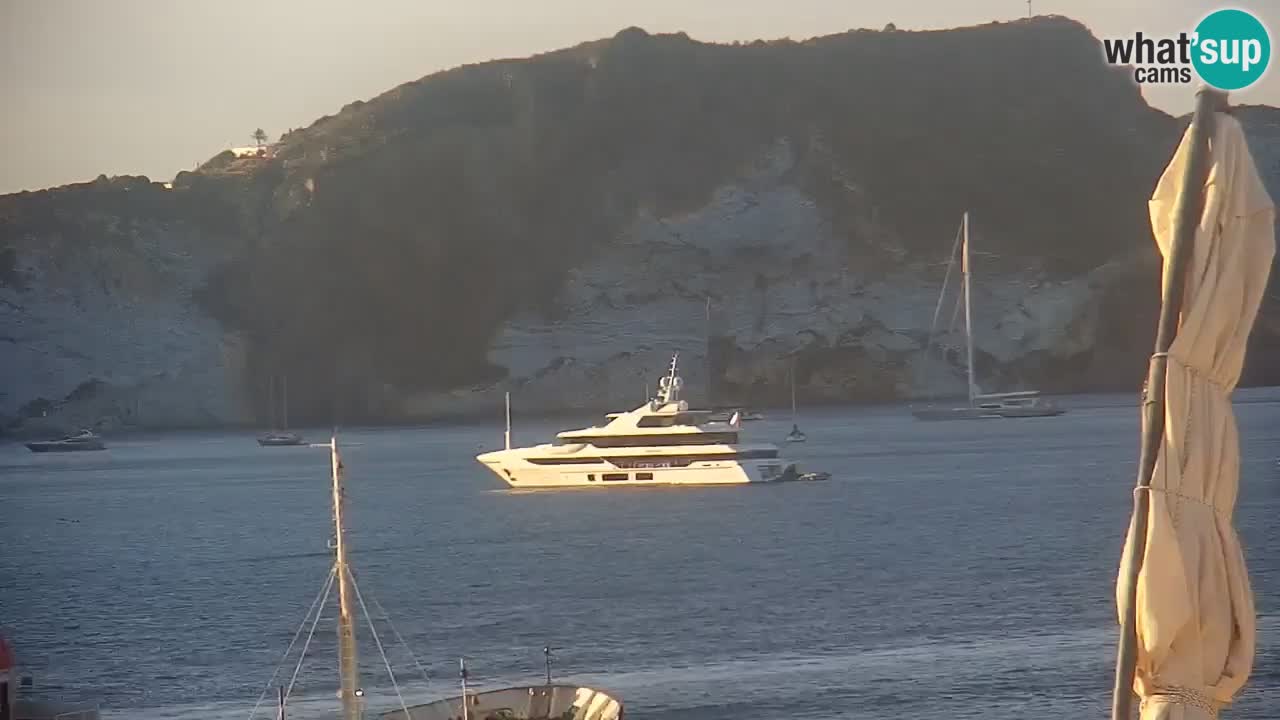 Otok Ponza web kamera Luka