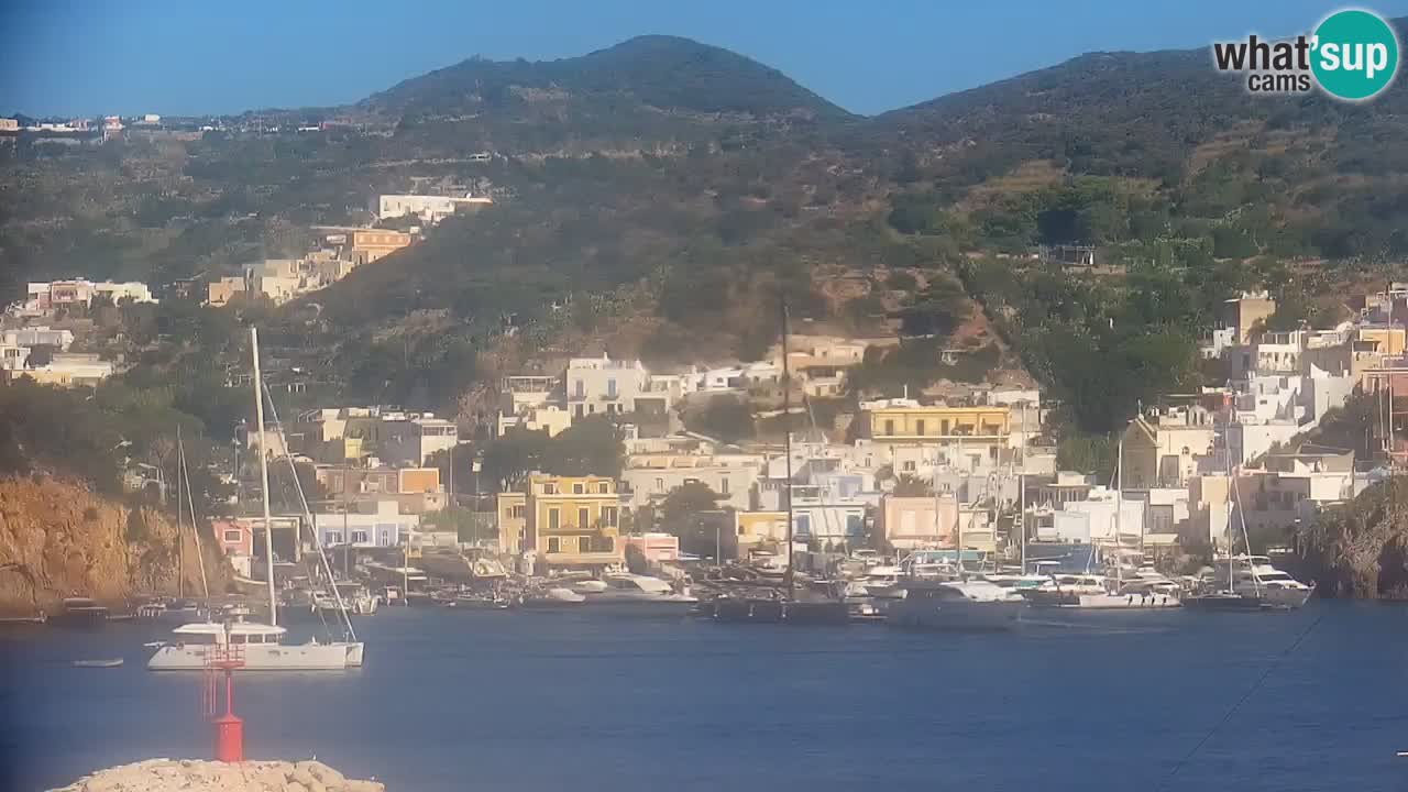 Otok Ponza web kamera Luka
