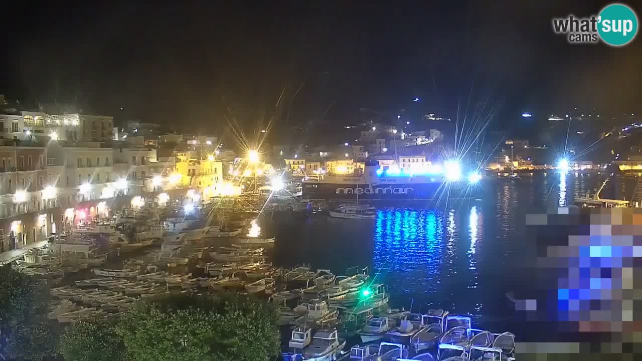 Insel Ponza webcam – Port