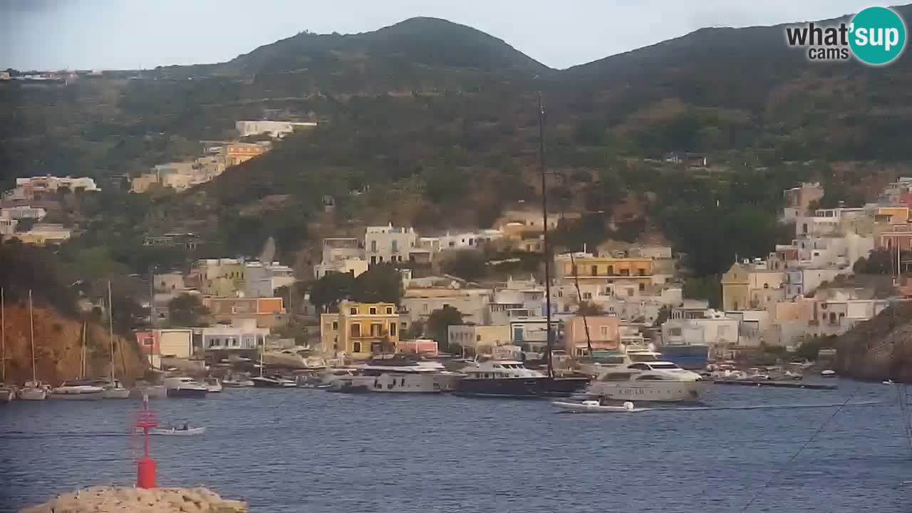 Island of Ponza livecam – the port webcam live