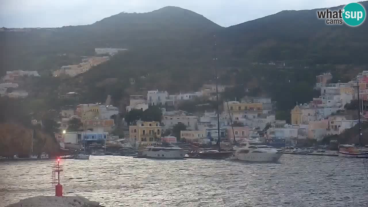 Otok Ponza kamera Pogled na pristanišče